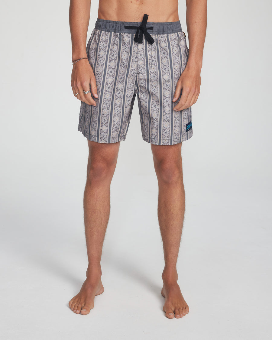 Brine Trunk  - Black