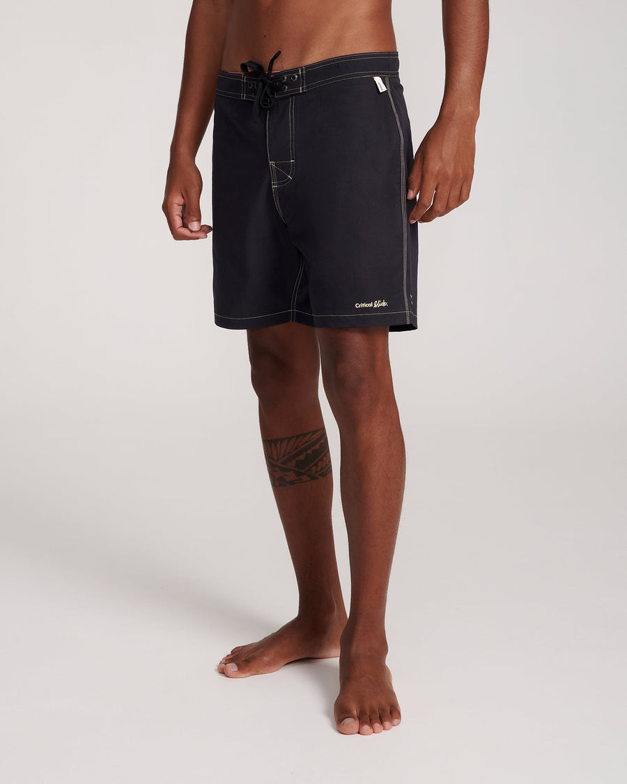 Cahoots 17" Boardshort - Black