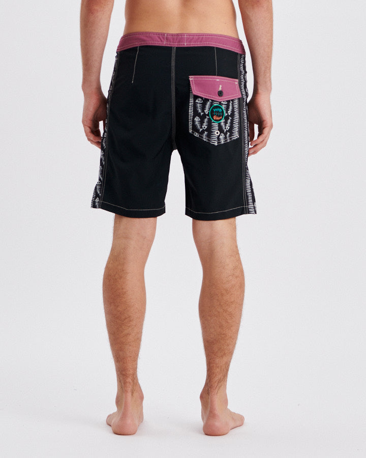 Boneyard 18" Panel Boardshort - Black