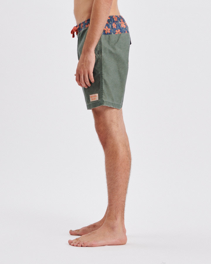 Holiday 16" Trunk - Fatigue