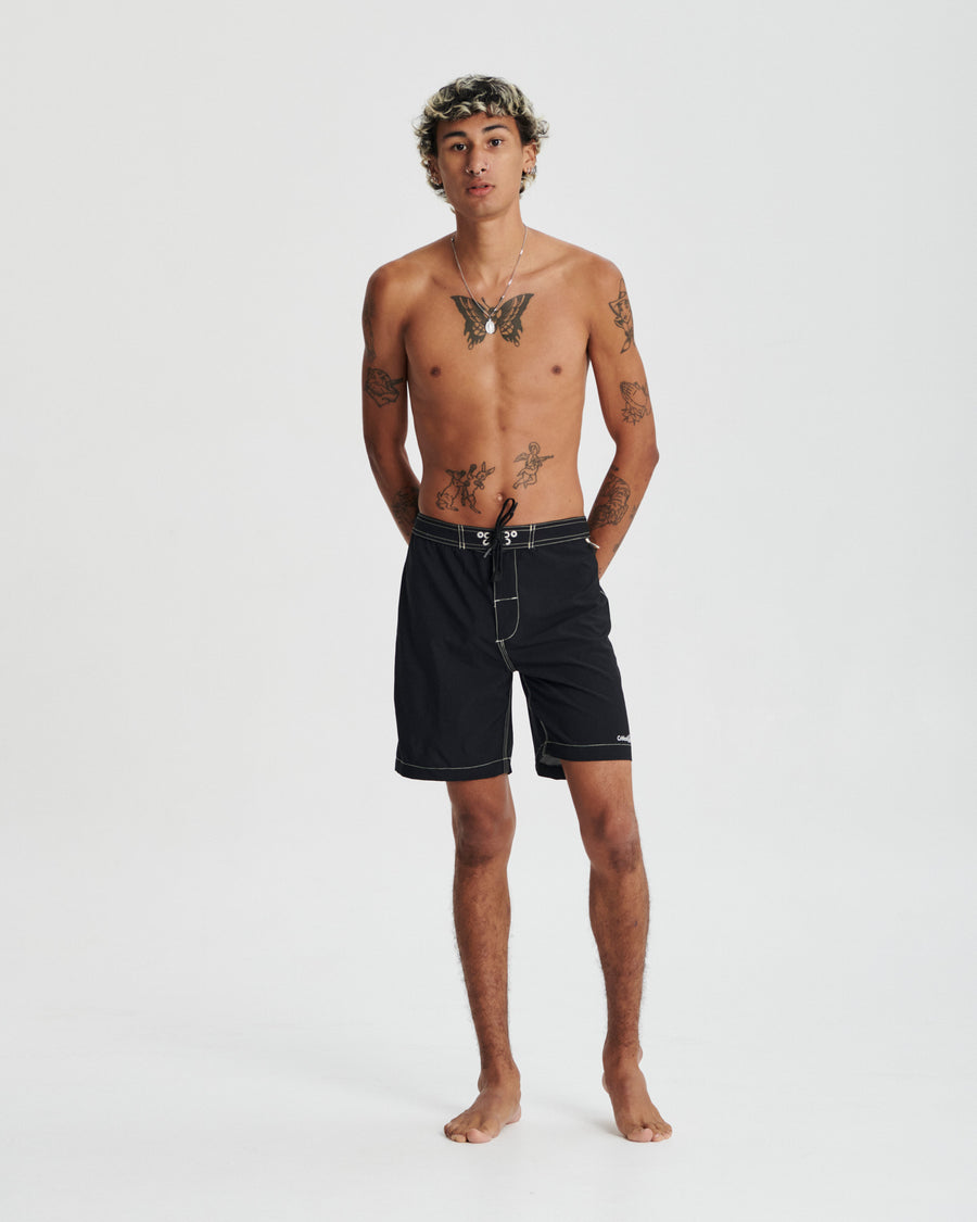 Cahoots 17" Boardshort - Black