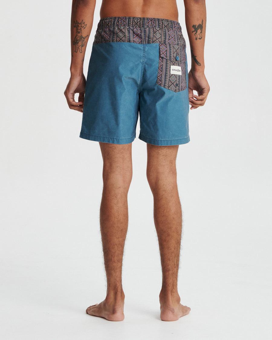 Plain Jane 16" Trunk - Ocean