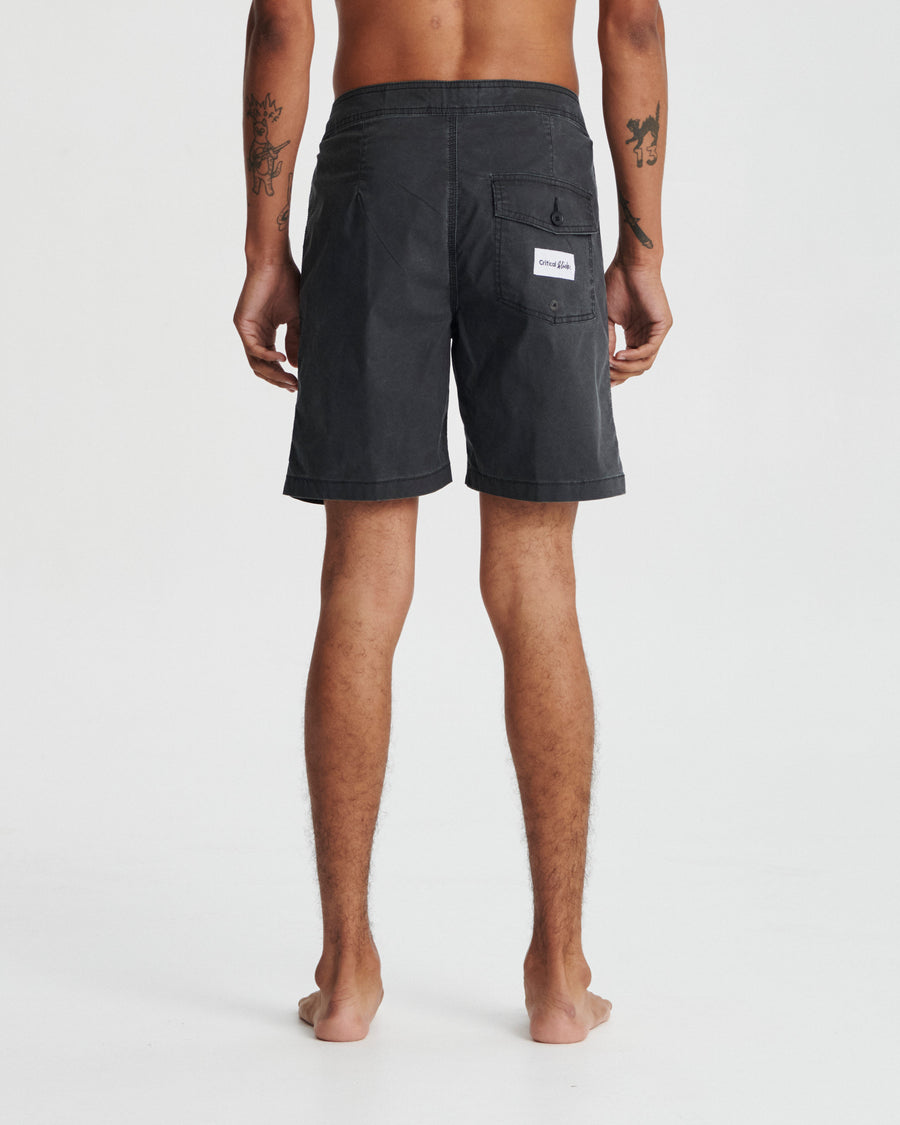 Temples 18" Boardshort - Black