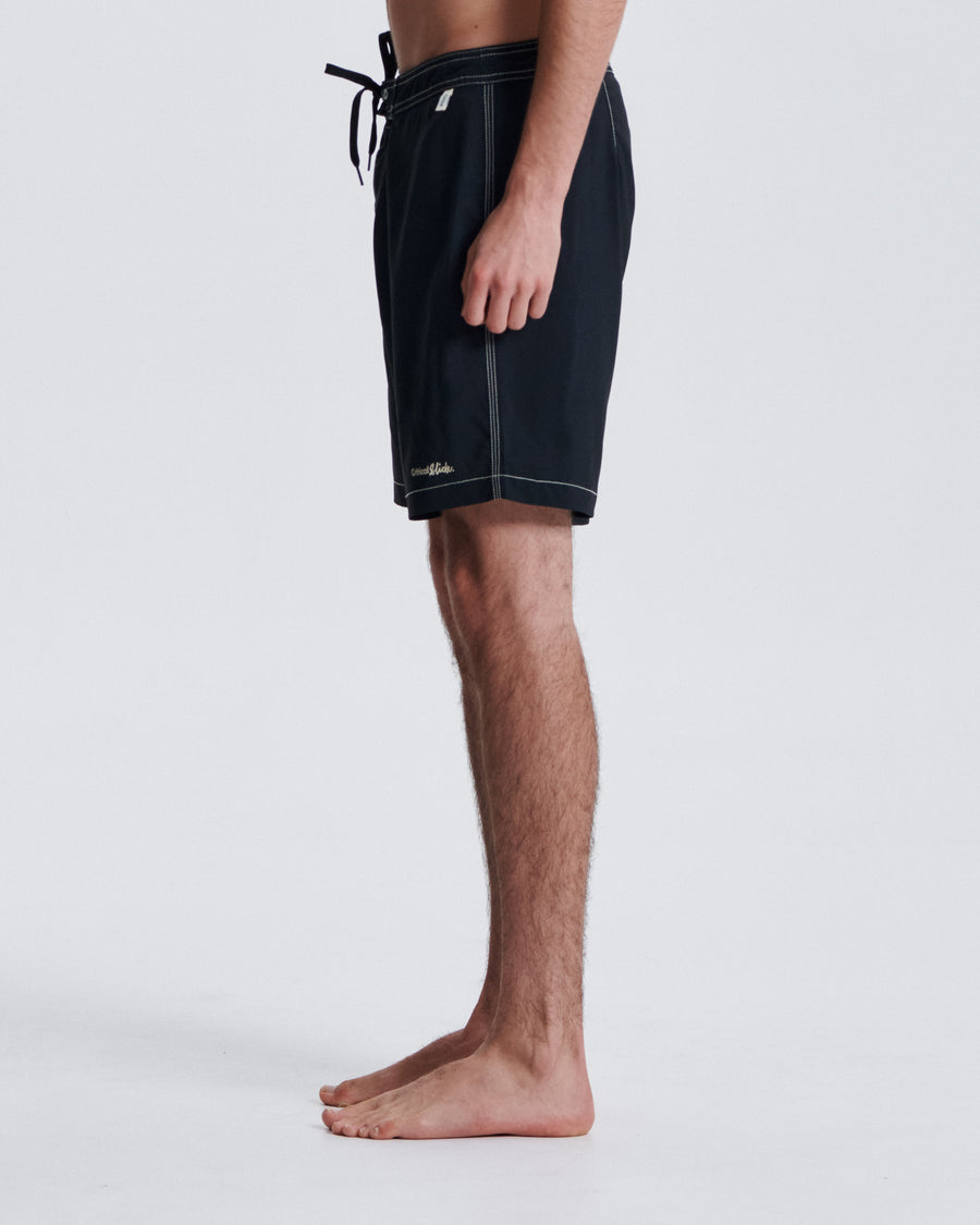 Cahoots 17" Boardshort - Black