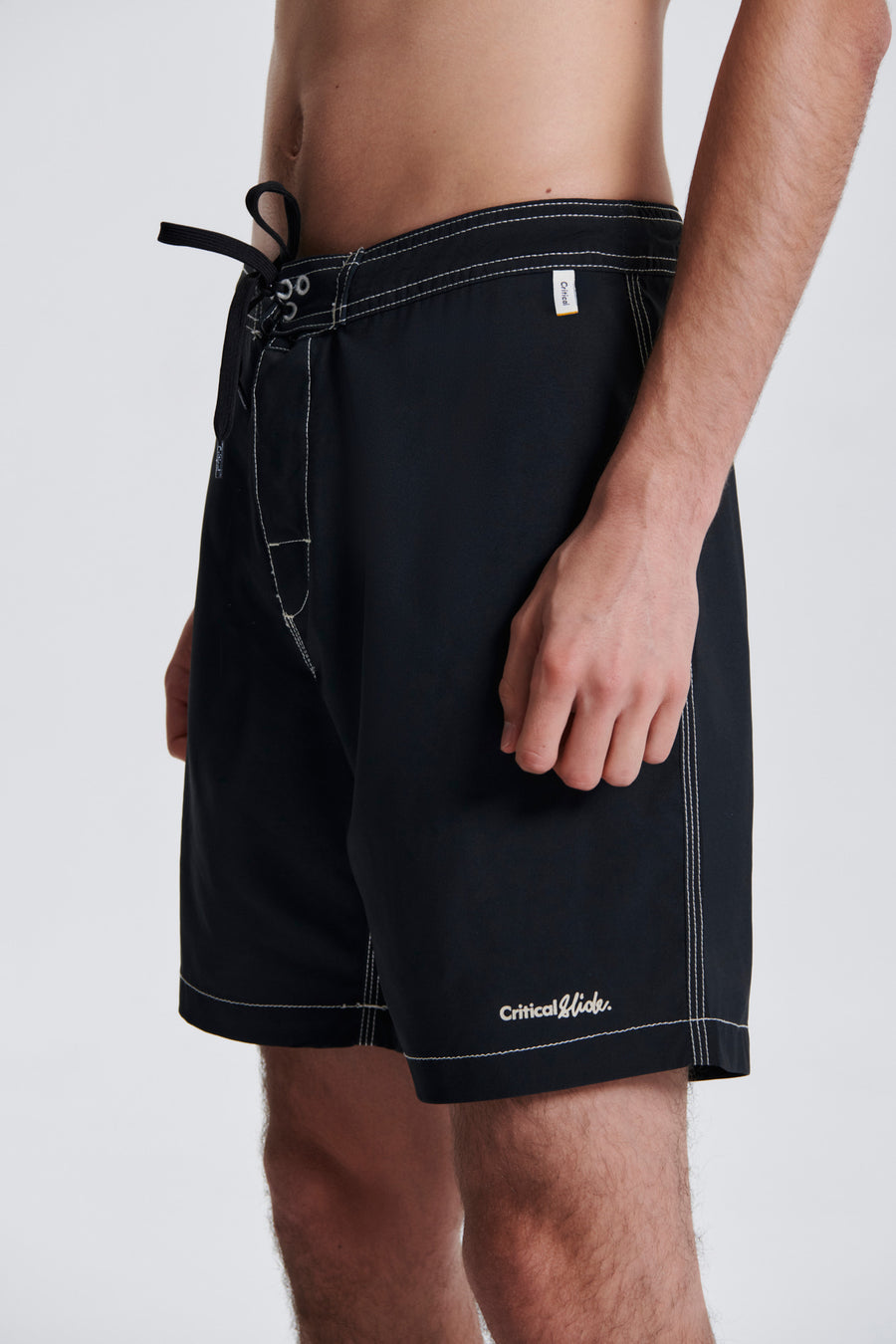 Cahoots 17" Boardshort - Black