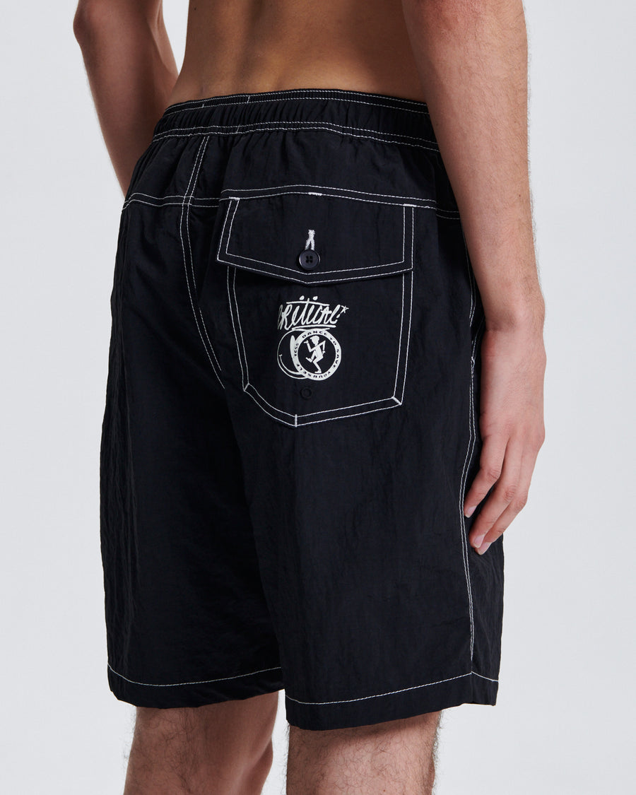 Monty 20" Trunk - Black