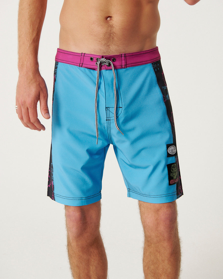 Madness 18" Boardshort - Blue