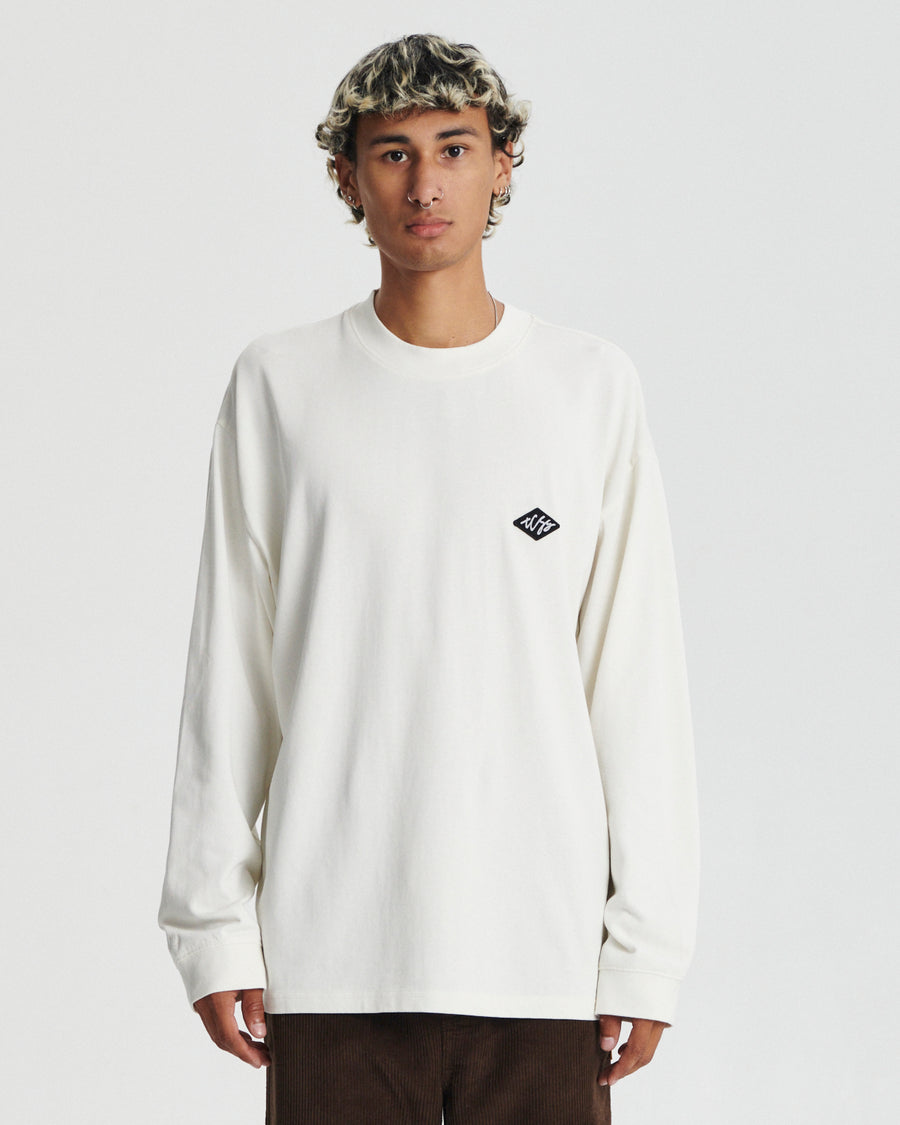 Scribble Jumbo Longsleeve Tee - Vintage White