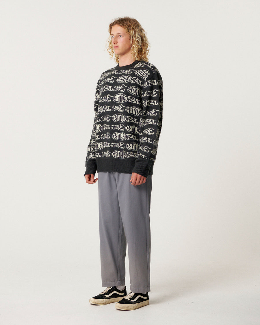 Madness Crew Knit - Black