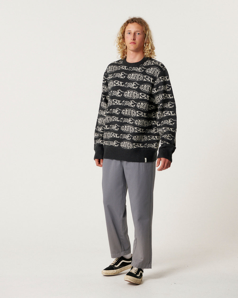 Madness Crew Knit - Black