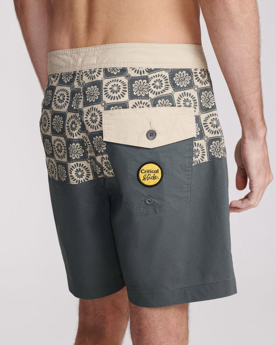 OTTO BOARDSHORT - PINE
