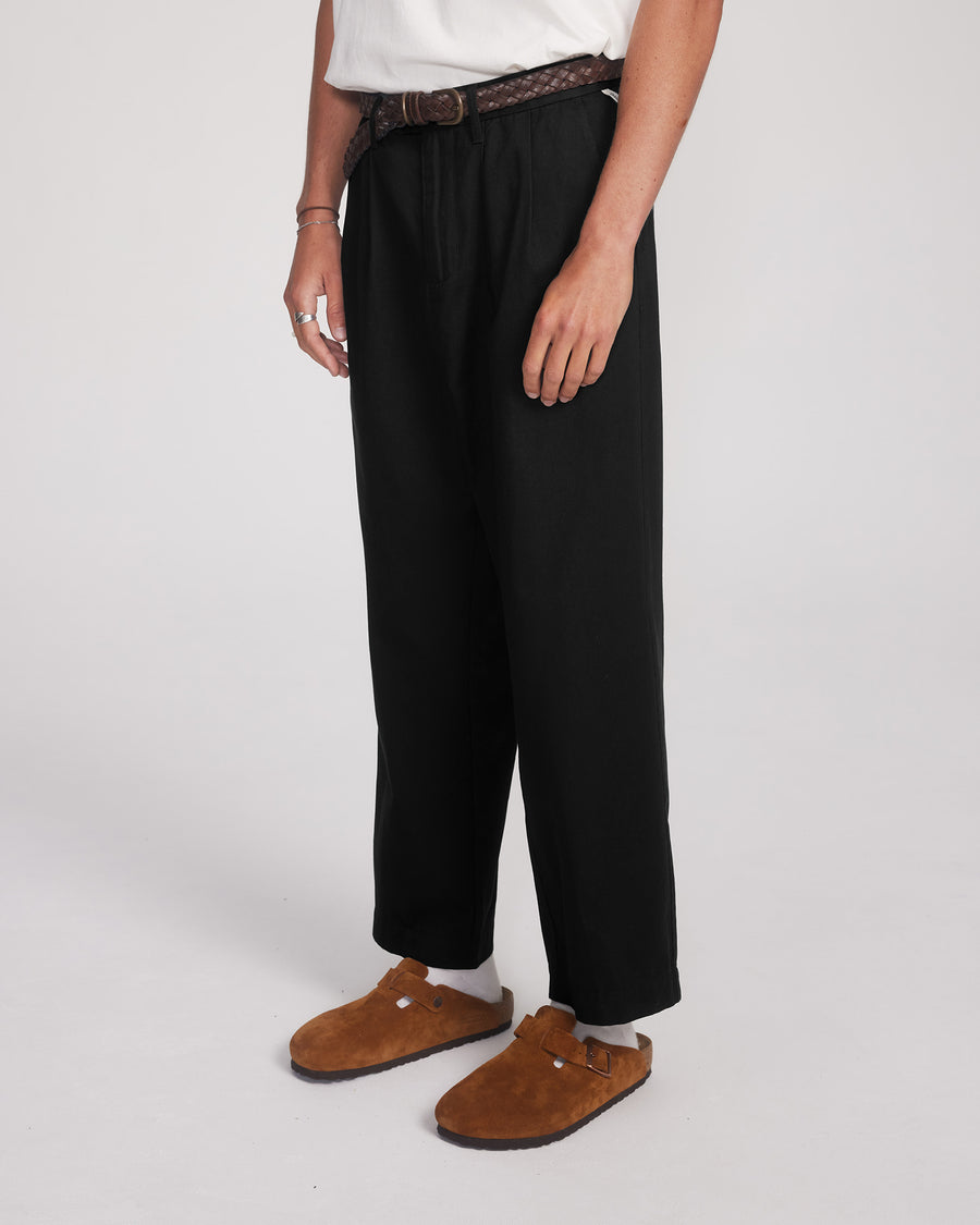 Harro Pleat Pant - Black