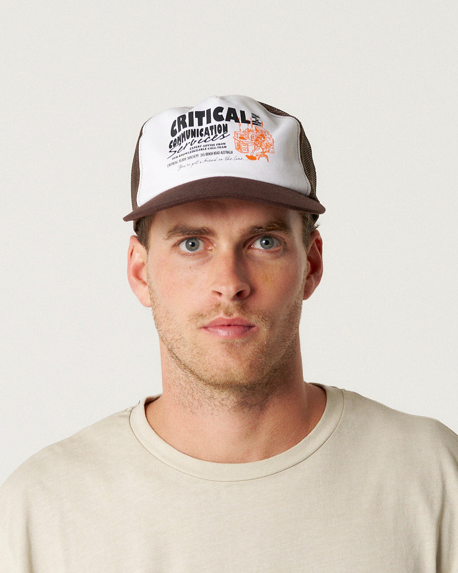 Communication Trucker - Brown