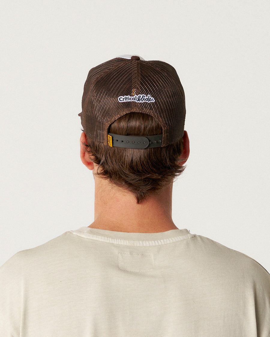 Communication Trucker - Brown