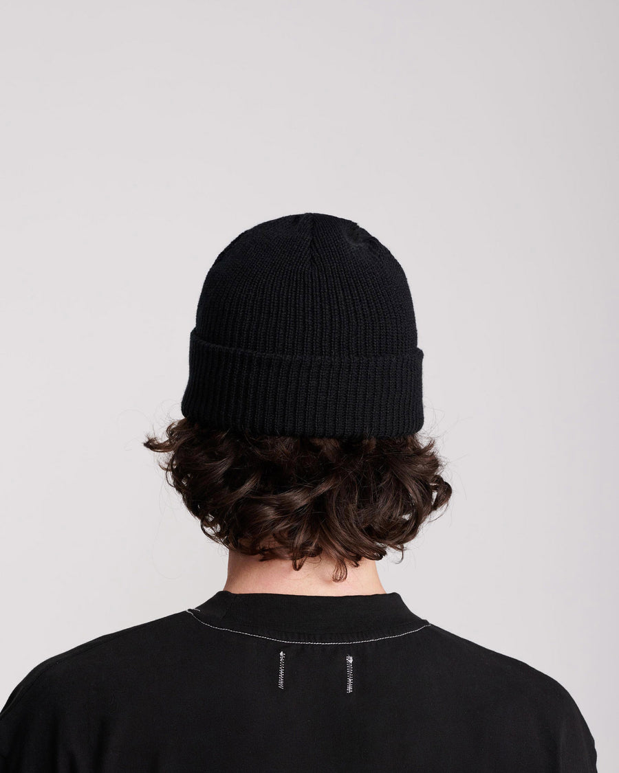 SCRIBBLE BEANIE - BLACK