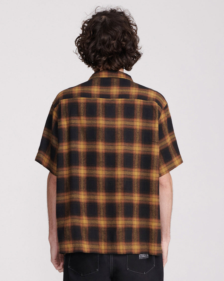 SHIN SHORT SLEEVE SHIRT - CAMEL