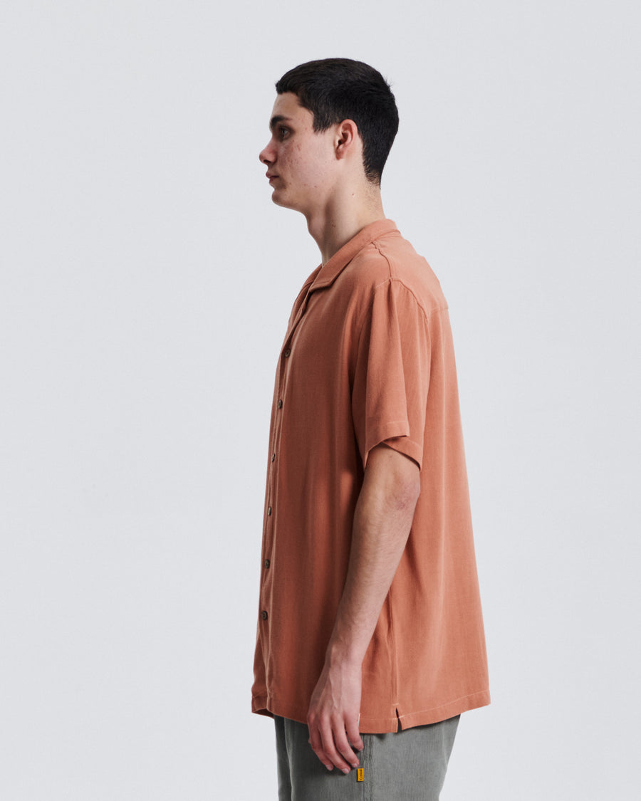 Ernie Resort Shirt - Dark Peach