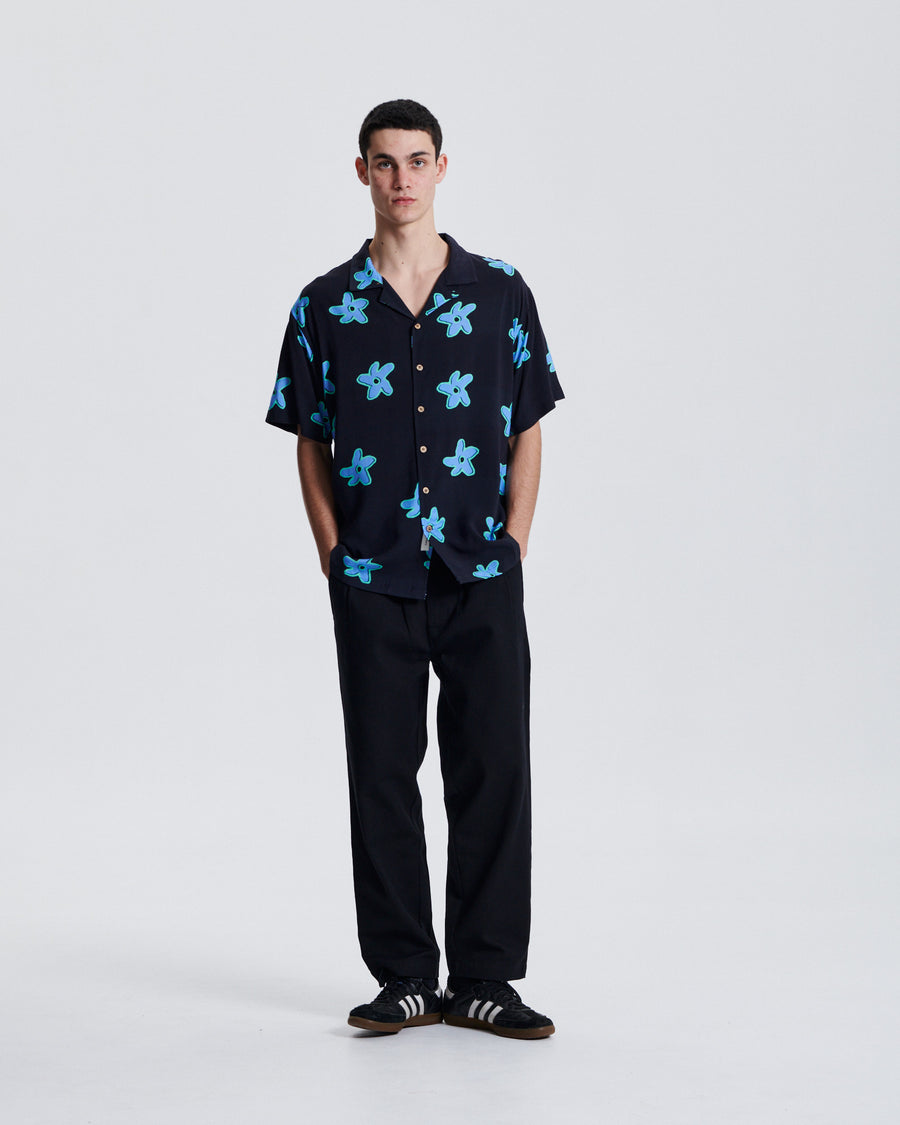 Seeker SS Resort Shirt - Black