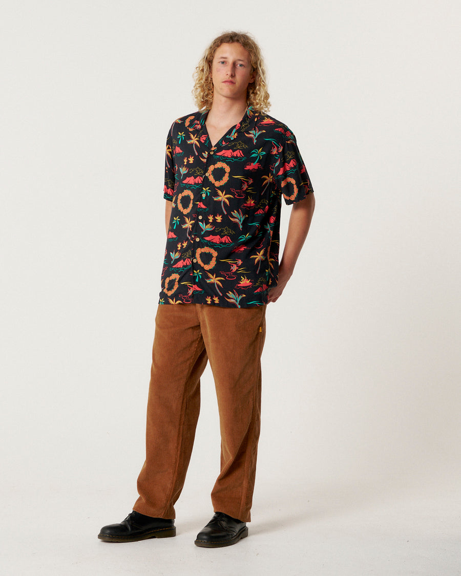 Islands Resort Shirt - Black