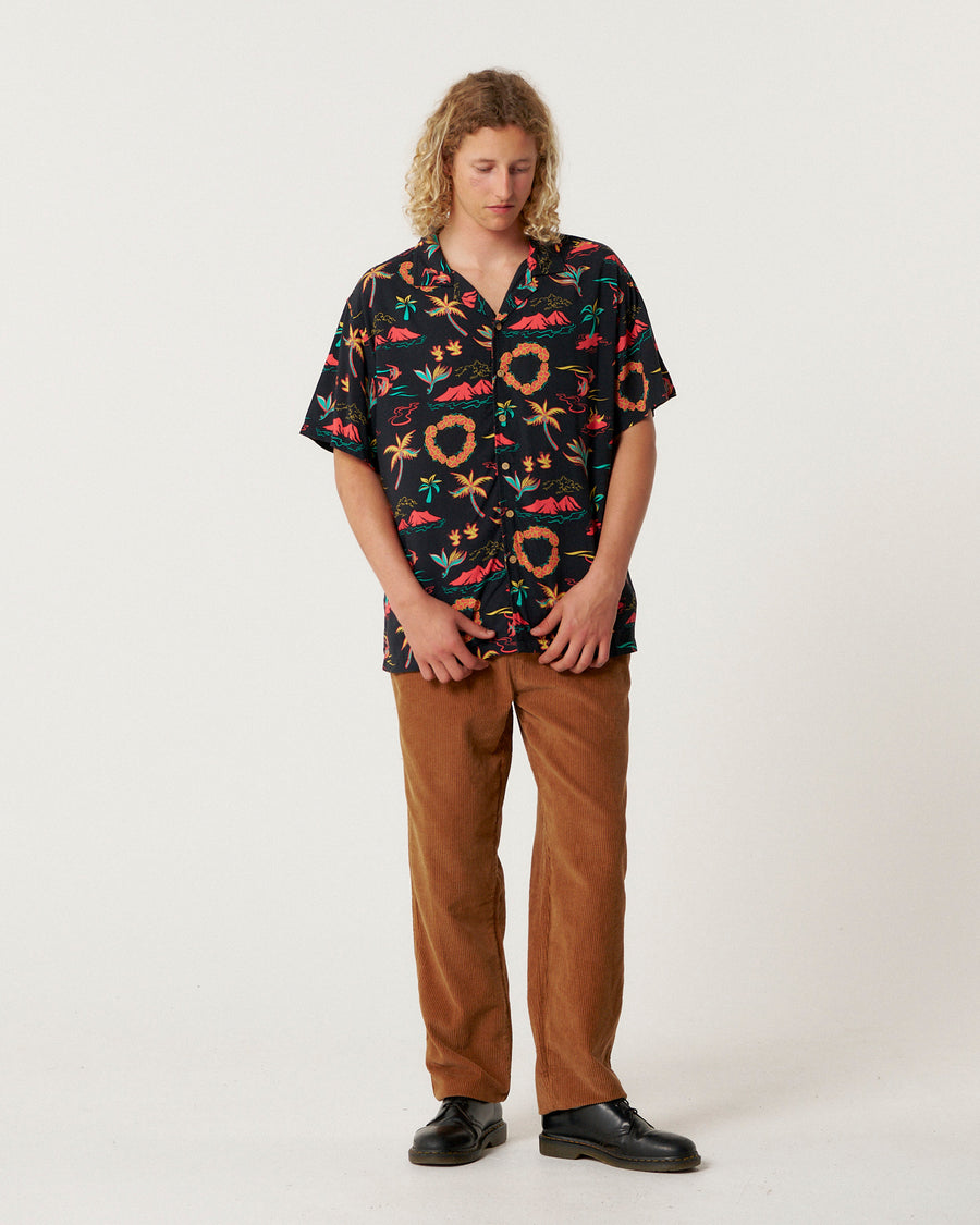Islands Resort Shirt - Black