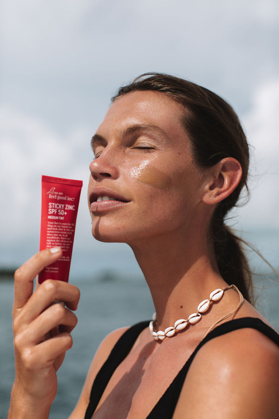 Sticky Zinc SPF50+