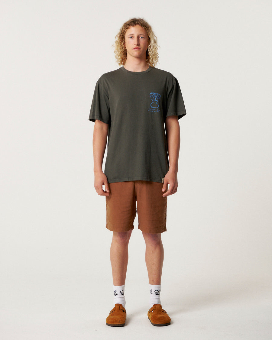 Daisy Tee - Phantom