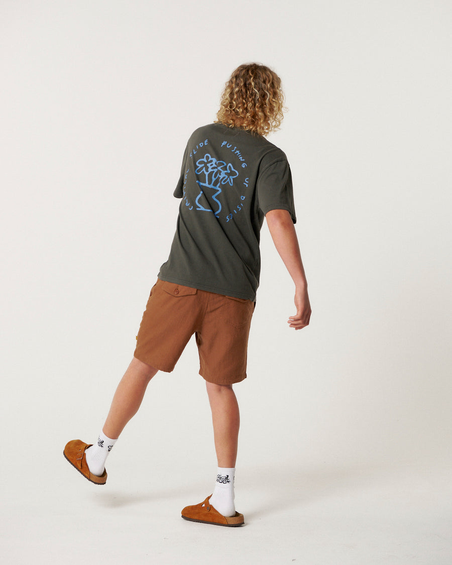 Daisy Tee - Phantom