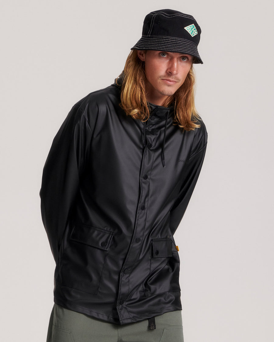 CRITICAL RAIN JACKET - BLACK