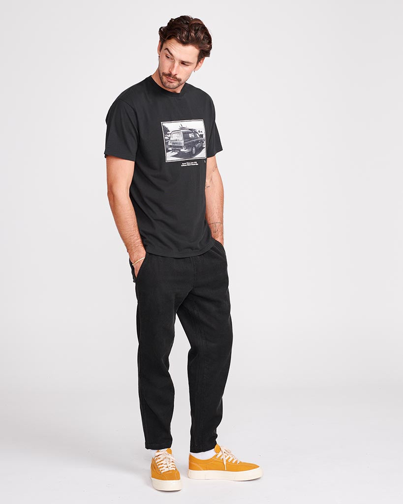 RENNIE ELLIS VIBES TEE  - VINTAGE BLACK