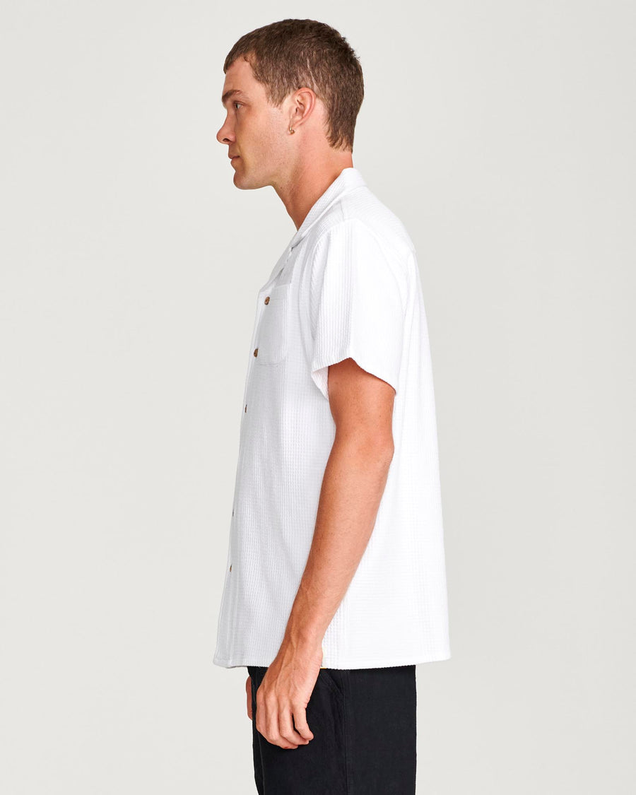 RESORT WAFFLE SHIRT - WHITE