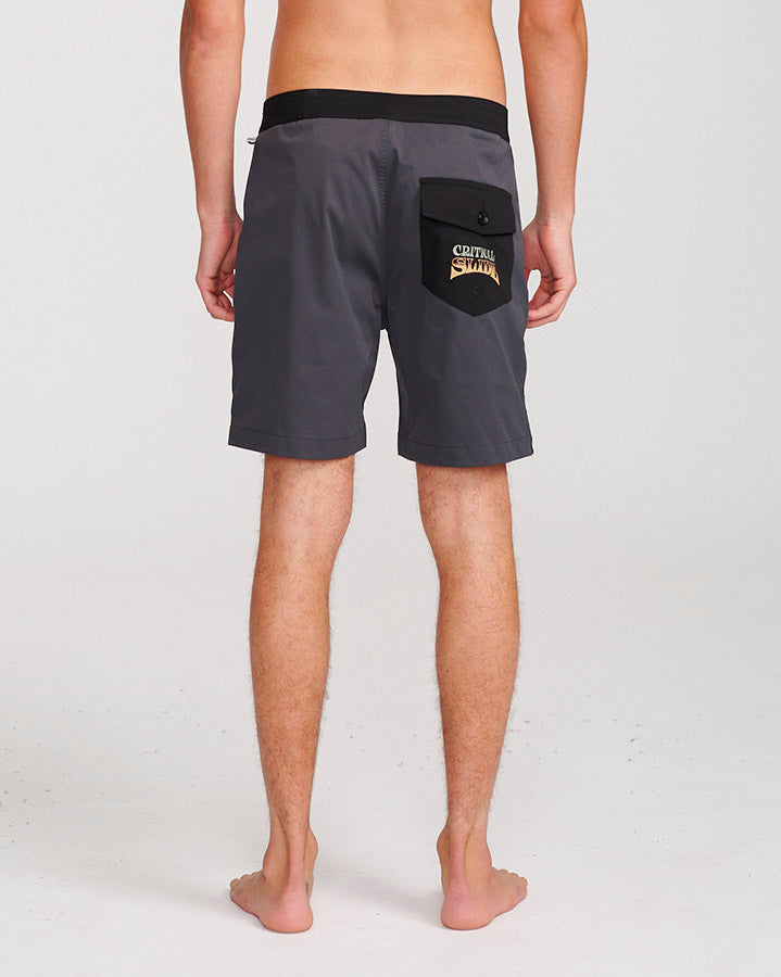 MANTRA 17" BOARDSHORT - BLACK
