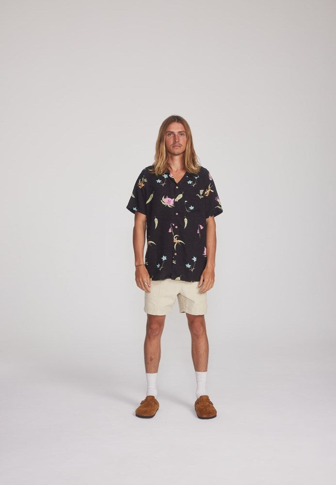 Maytives Shirt - Black