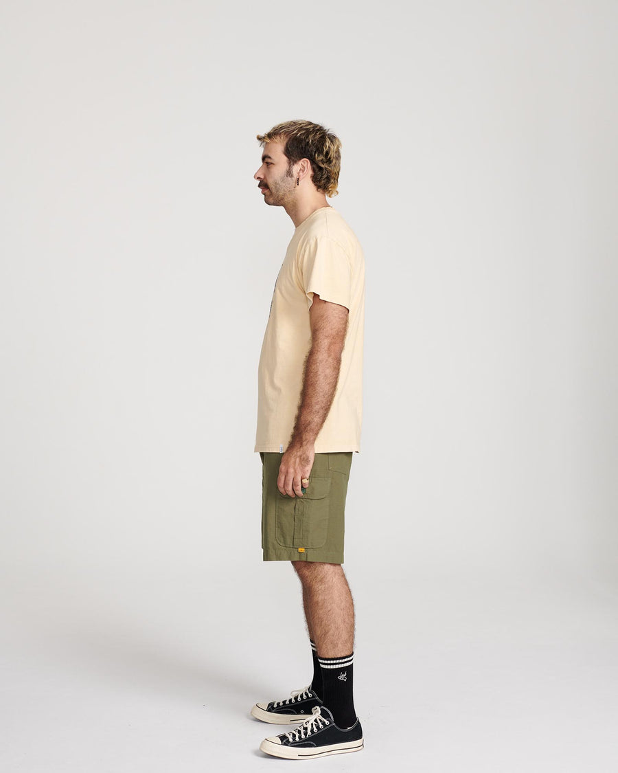 VIBRATIONS TEE - ALMOND