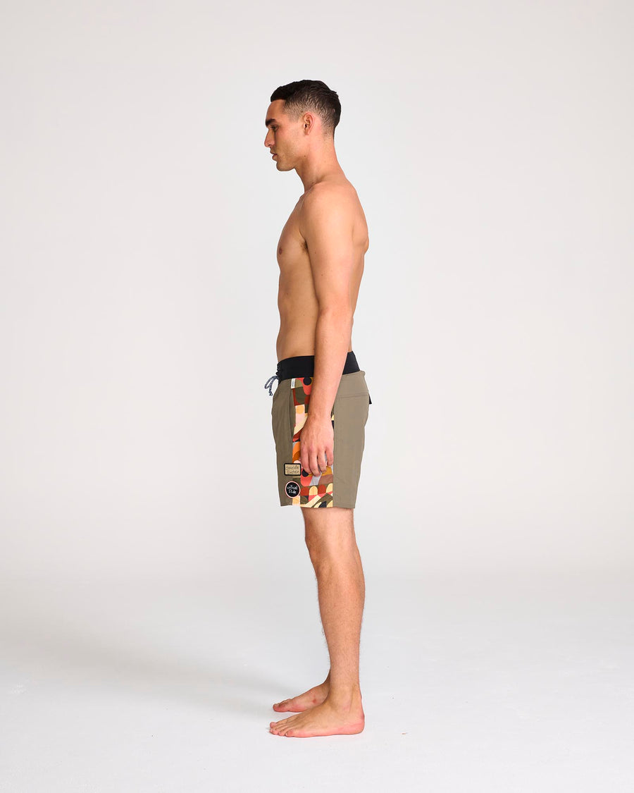 CHOCOLATE LOGGER TRUNK - SAND