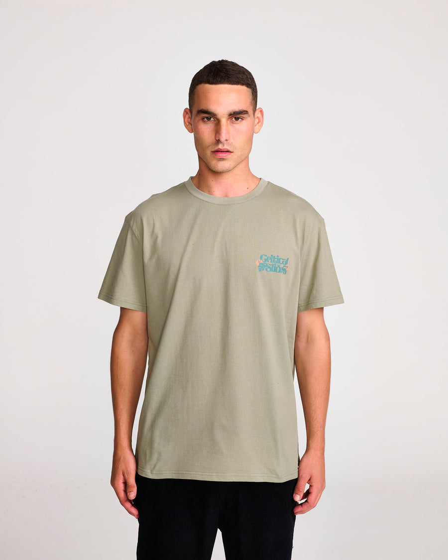ISLAND TIME TEE - FATIGUE
